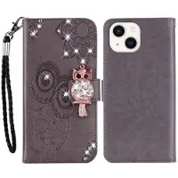 Mtp Products iPhone 15 Ugle Rhinestone Lommebok-deksel - grå