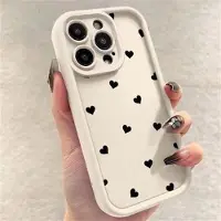 Mtp Products iPhone 14 Pro støtsikkert TPU-deksel med hjertemønster og forhøyede kanter - hvit