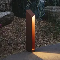 Marset LED-sokkellampe Domus Høyde 55 cm rustfarget aluminium