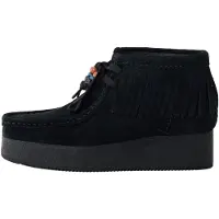 Clarks for woman. 26182854 Wallabee Wedge Fringe Suede Ankle Boots Black (37.5), 3 to 5 cm, Laces, Casual