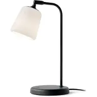 New Works Material New Edition bordlampe opalglass