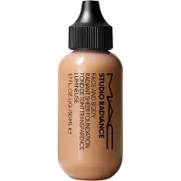 MAC Studio Radiance Face And Body Radiant Sheer Foundation N2
