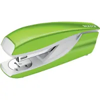 Leitz WOW 5502 - Stiftemaskin - 30 ark / 3 mm - 24/6, 26/6 - plast, metall - grønn