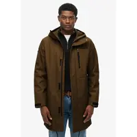 Superdry for man. M5012251A Military Green Hooded Tech Fishtail Parka (XXL), Casual, Recycled Polister
