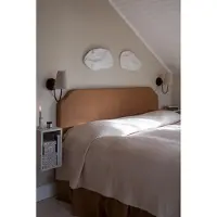 Markslöjd vegglampe Amar, beige/svart, stikkontakt, E14