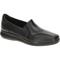 Clarks Shoes Lynell Edge Loafers