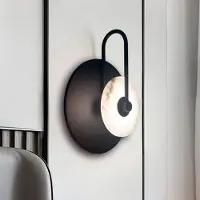 VIOKEF LED-vegglampe Samira, svart, Ø 25 cm, kunststein/metall