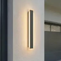 LUCANDE utendørs LED-vegglampe Ilora, svart, 60 cm, CCT, IP65