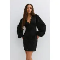 Gina Tricot  - Embroidered mini dress - korte kjoler - Svart - 34 - Dame