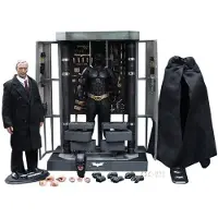 Hot toys Figur MMS235 - DC Comics - The Dark Knight - Batman Armory With Alfred Pennyworth