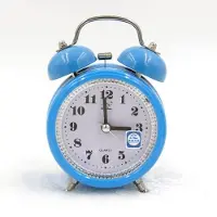 24hShop Klassisk vekkerklokke med lys og superstille mekanisme