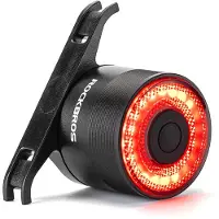 RockBros Q3 baklykt med smart stoppsystem - svart