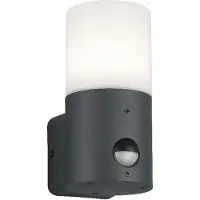 TRIO Liten utendørs vegglampe Hoosic, bevegelsessensor
