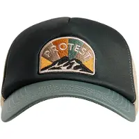 Protest Tux Cap