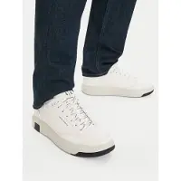 Armani Exchange for man. XM002205AF21444U0009 Sleek beige trainers (42), Flat, Laces, Casual