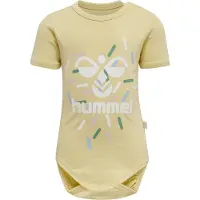 Hummel Lake Body S/S Italian Straw (80 / 1 år)