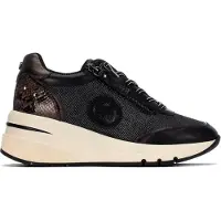 Carmela for woman. 16422802-NEGRO Black Leather Sneakers 164228 (38), 5 to 8 cm, Laces, Zip, Casual