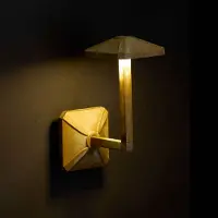 MORETTI Utendørs LED-vegglampe Aura Frame, høyde 24 cm, antikk messing