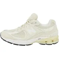 New Balance unisex. U2002RV1_LI Lime yellow 2002R leather sneakers (37), Flat, Suede, Laces, Casual