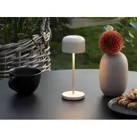 Konstsmide LED-batteridrevet bordlampe Lille, høyde 20 cm, sandfarget, IP54, USB
