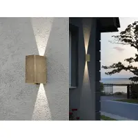 Konstsmide Cremona utendørs LED-vegglampe 8cm bred av messing