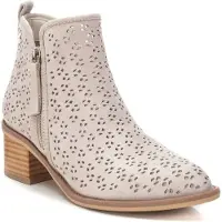 Xti for woman. 14225501-HIELO 142255 beige ankle boots -Height Heel: 5cm (38), White, 3 to 5 cm, Zip, Casual, Imitation leather