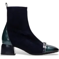 Hispanitas for woman. BHI265016 Black leather ankle boots Varsovia (36), 1 to 3 cm, Zip, Casual, Turquoise