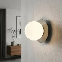 Emibig Vegglampe Minerva, opal/beige, Ø 15 cm, glass/metall, E14